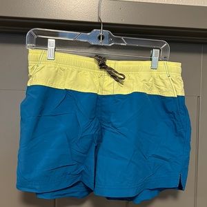 Columbia Women’s Hiking Shorts, Medium